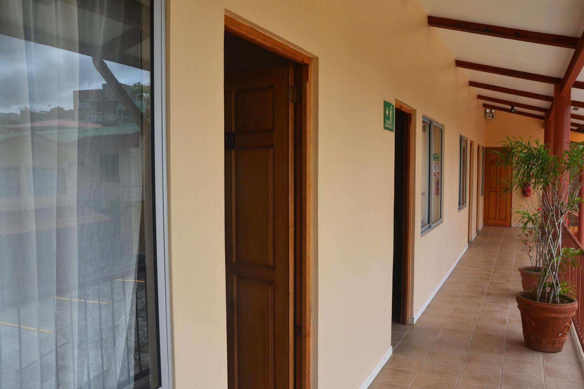 Hotel La Villa Quesada  Εξωτερικό φωτογραφία